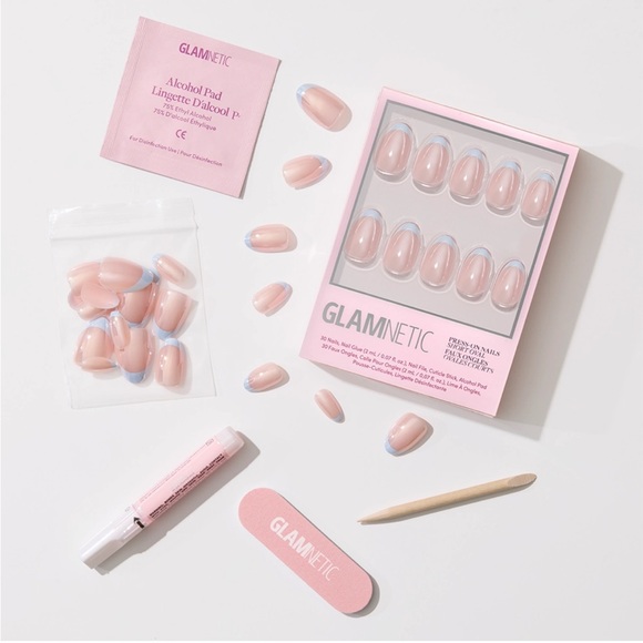 Glamnetic nails - Into Blue - Picture 4 of 5